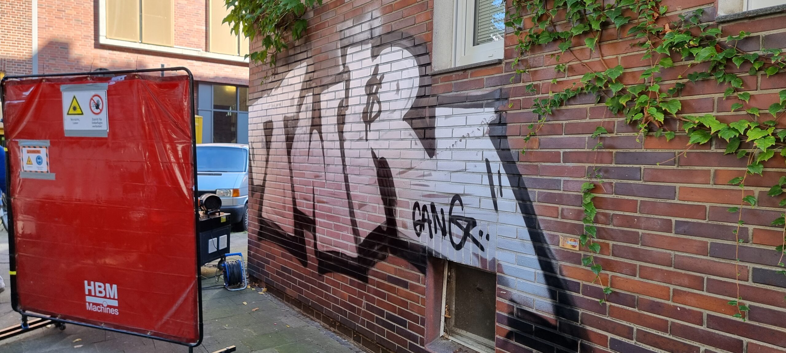 Entfernung von Farbe und Beschichtungen - vorher